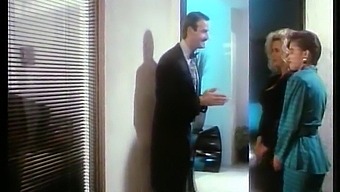 Duo-Ul German De Comedie Trinity Loren Și Mike Horner În Acțiune Cu Sânii Mari Naturali