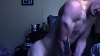 Boyfriend Pleasures His Latina Lover In His Parent'S Bedroom