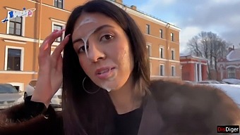 Gorgeous Woman Strolls In Public With Semen On Her Visage, Receiving A Substantial Tip From An Unknown Individual - Cumwalk