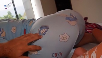 คู่พ่อเลี้ยงกับหนูนอนห้องเดียวกัน